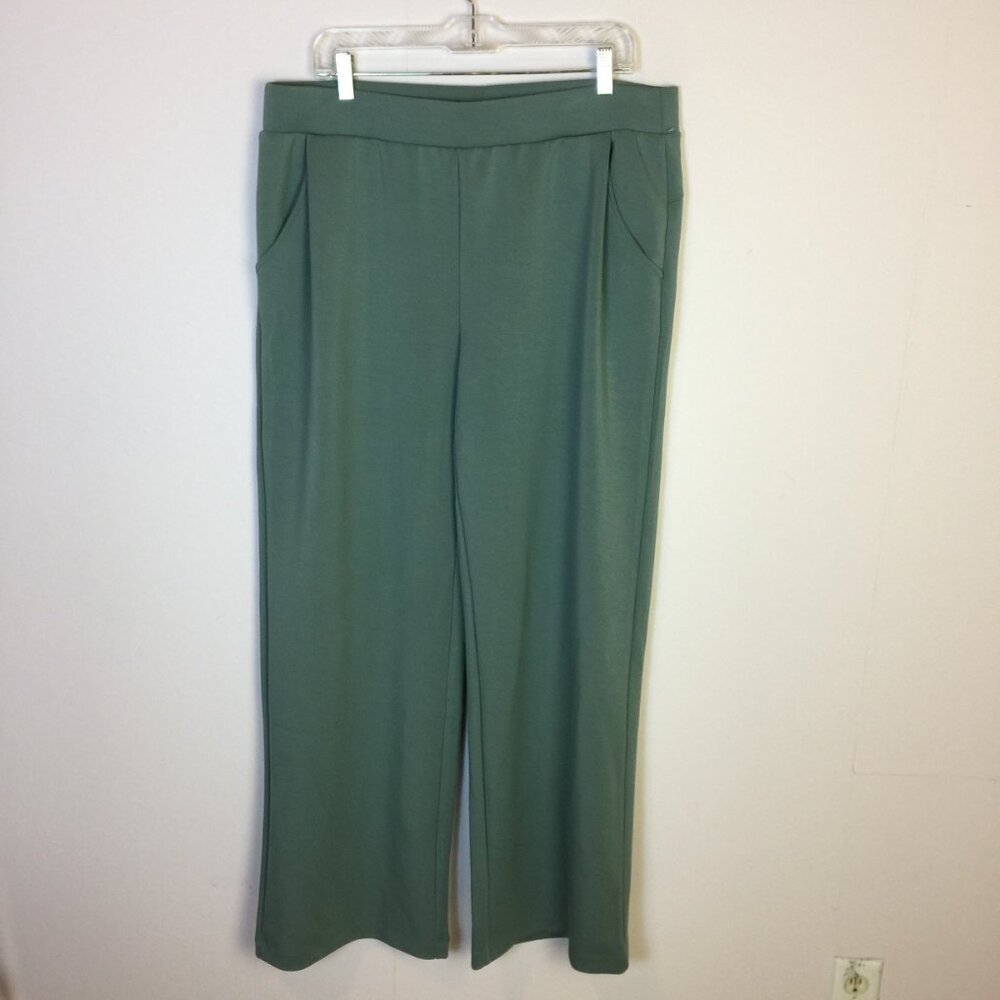 Like new! Zella Wide Leg Pants XL Green Ponte Knit High Rise Pull On Pockets